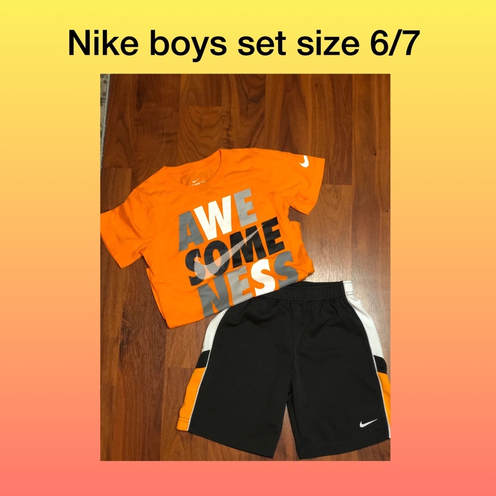 Nike boys Excellent Condition Nike Tee and Shorts